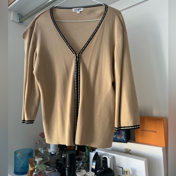 Vintage Graffiti Cardigan - Picture 1 of 2